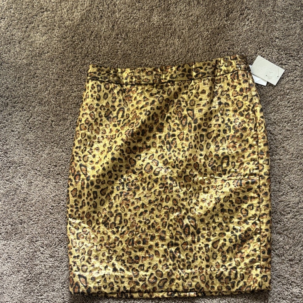 Chic Leopard Print Pencil Skirt
